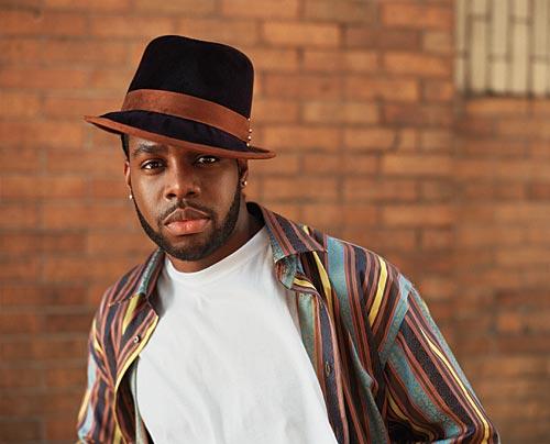 Dwele